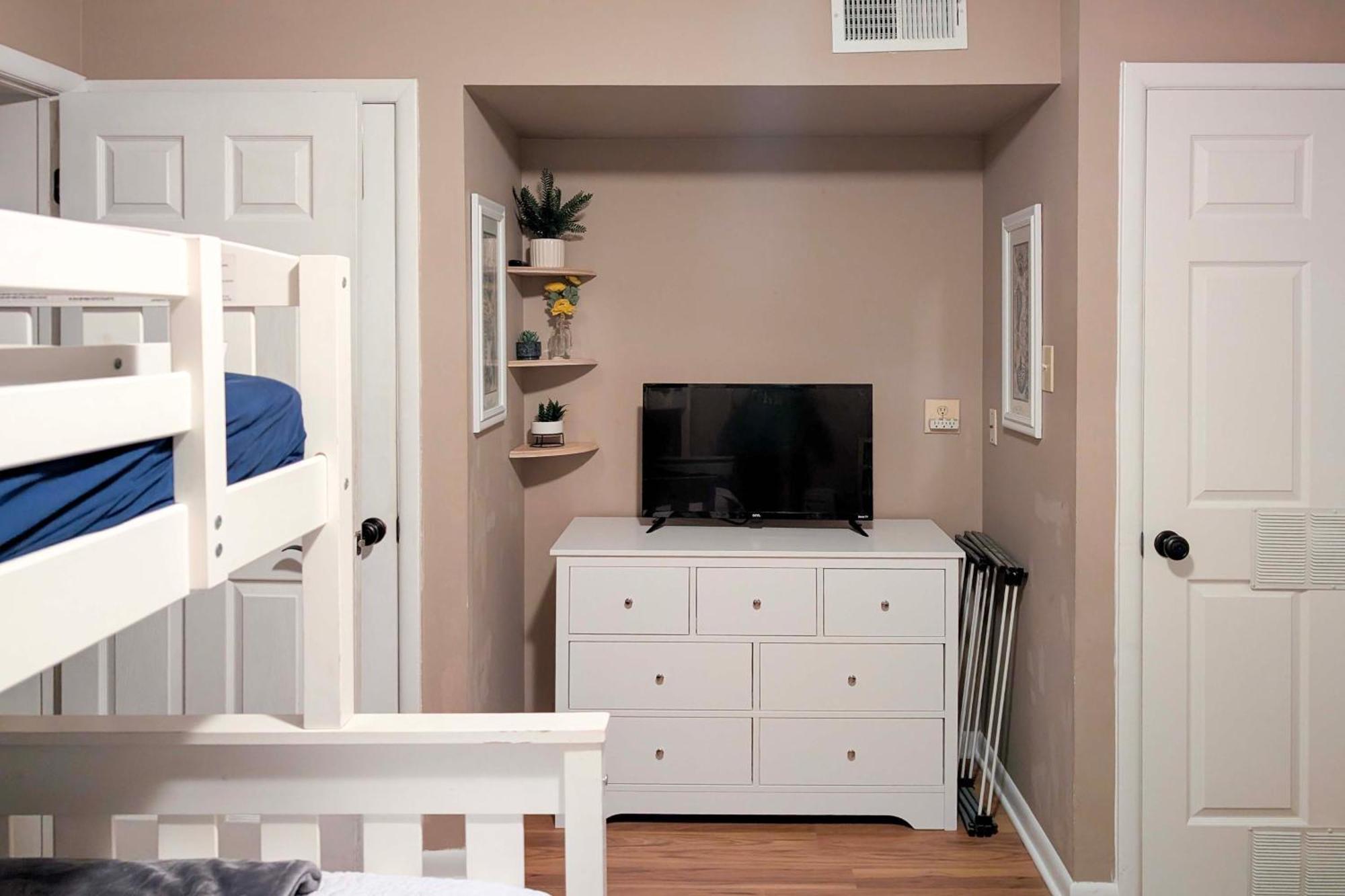 Coastal Condo With Pool, 1 Block To Wildwood Beach! Екстериор снимка